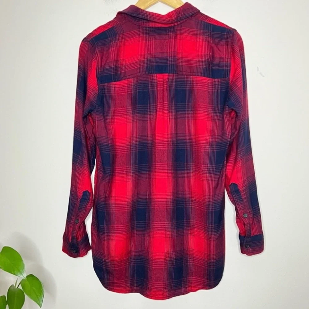 *SALE* Madewell Ex Boyfriend Plaid Button Shirt Red and Navy - Picture 4 of 6